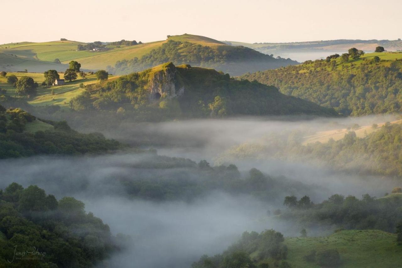 Chic 2 Bed Peak District Cottage Barn Near Alton Towers, Polar Bears, Chatsworth House Leek Luaran gambar